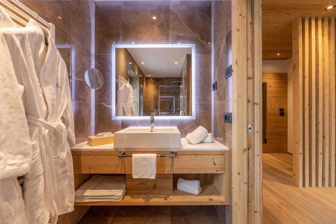Hotel Meida Pozza di Fassa Eksteriør bilde