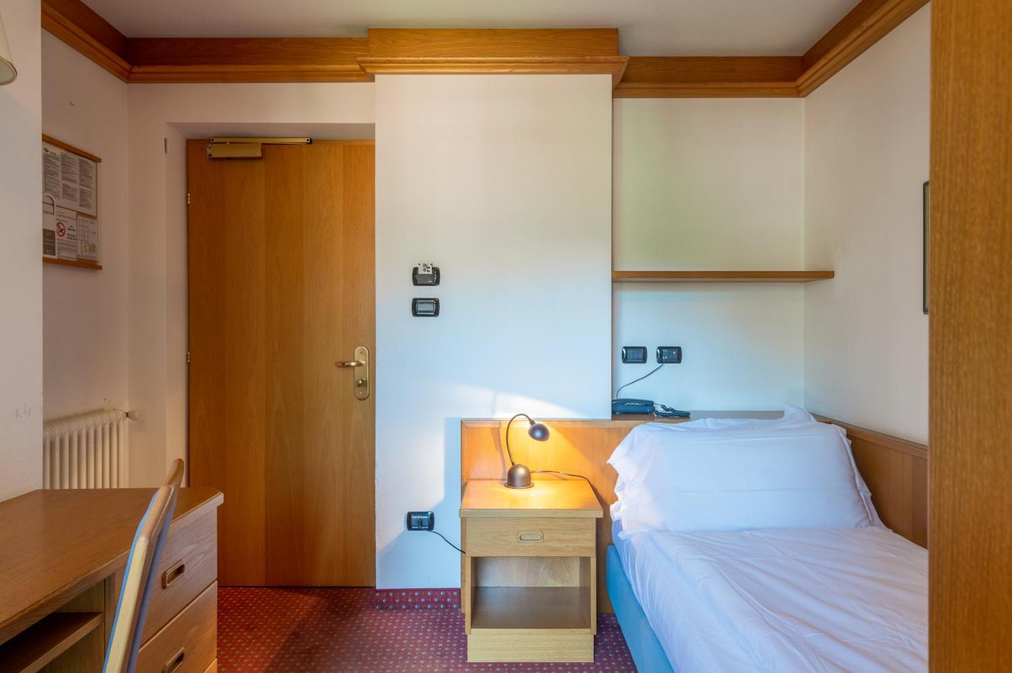 Hotel Meida Pozza di Fassa Eksteriør bilde